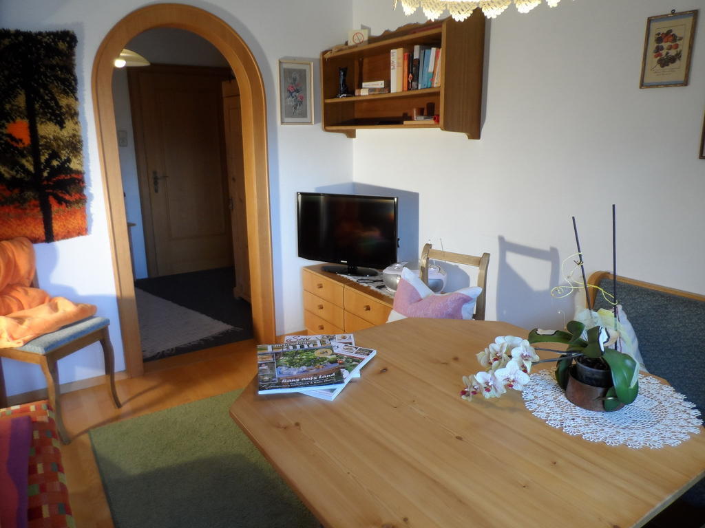 Haus Brunneck Daire Warth  Oda fotoğraf